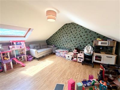 Picture 10